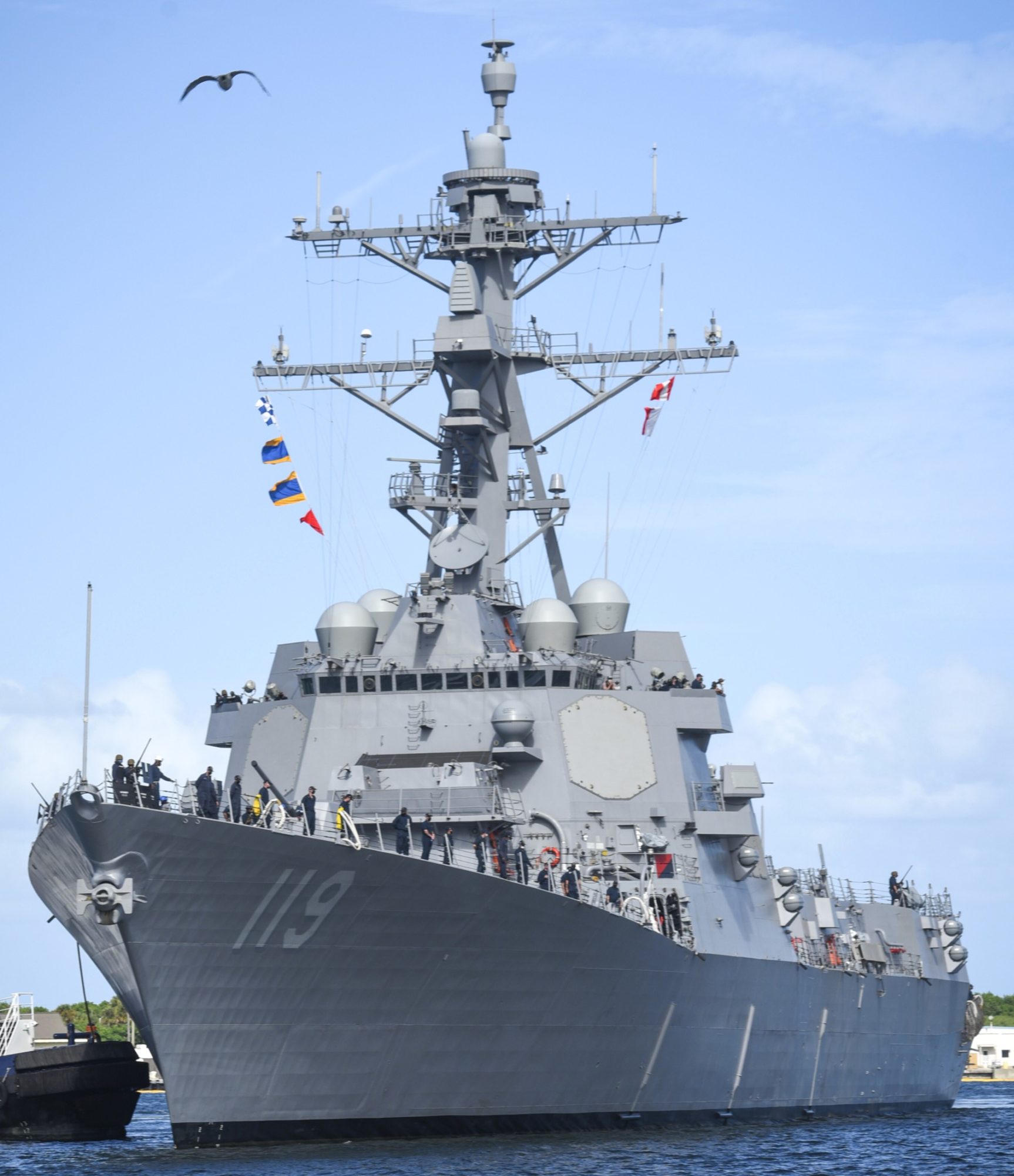 DDG 119 USS Delbert D Black 010